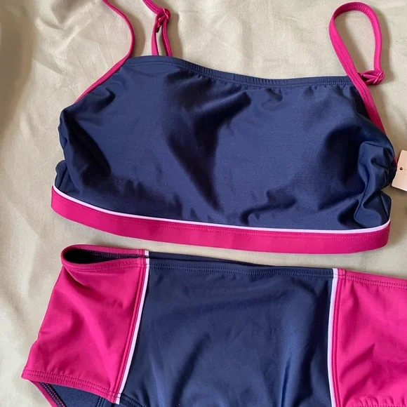 All In Motion women’s swimsuit 2 pc cranberry/ Navy size M - Picture 6 of 7